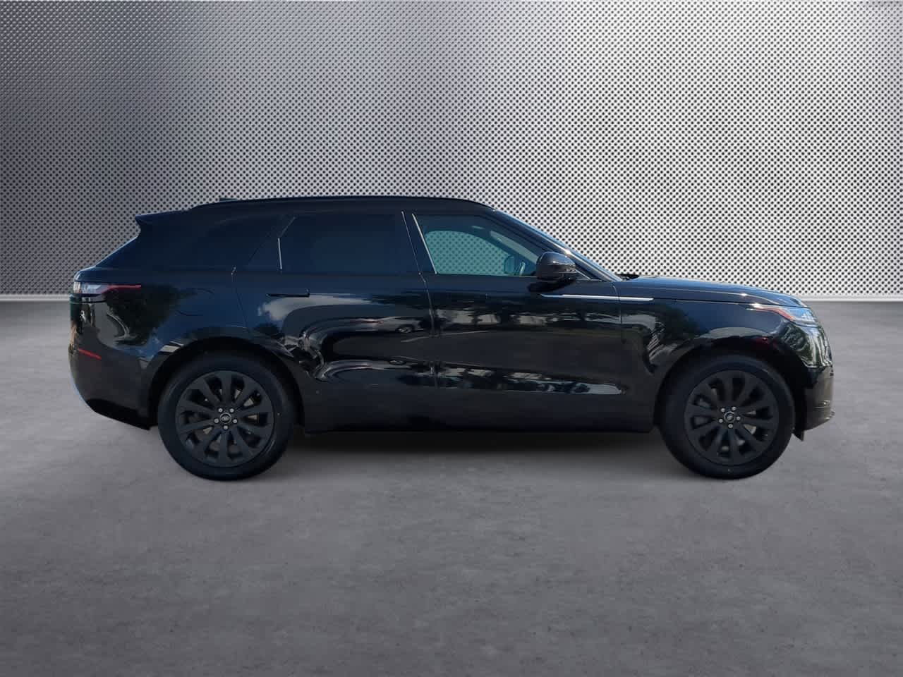 Thumbnail: 2020 Land Rover Range Rover Velar - 9
