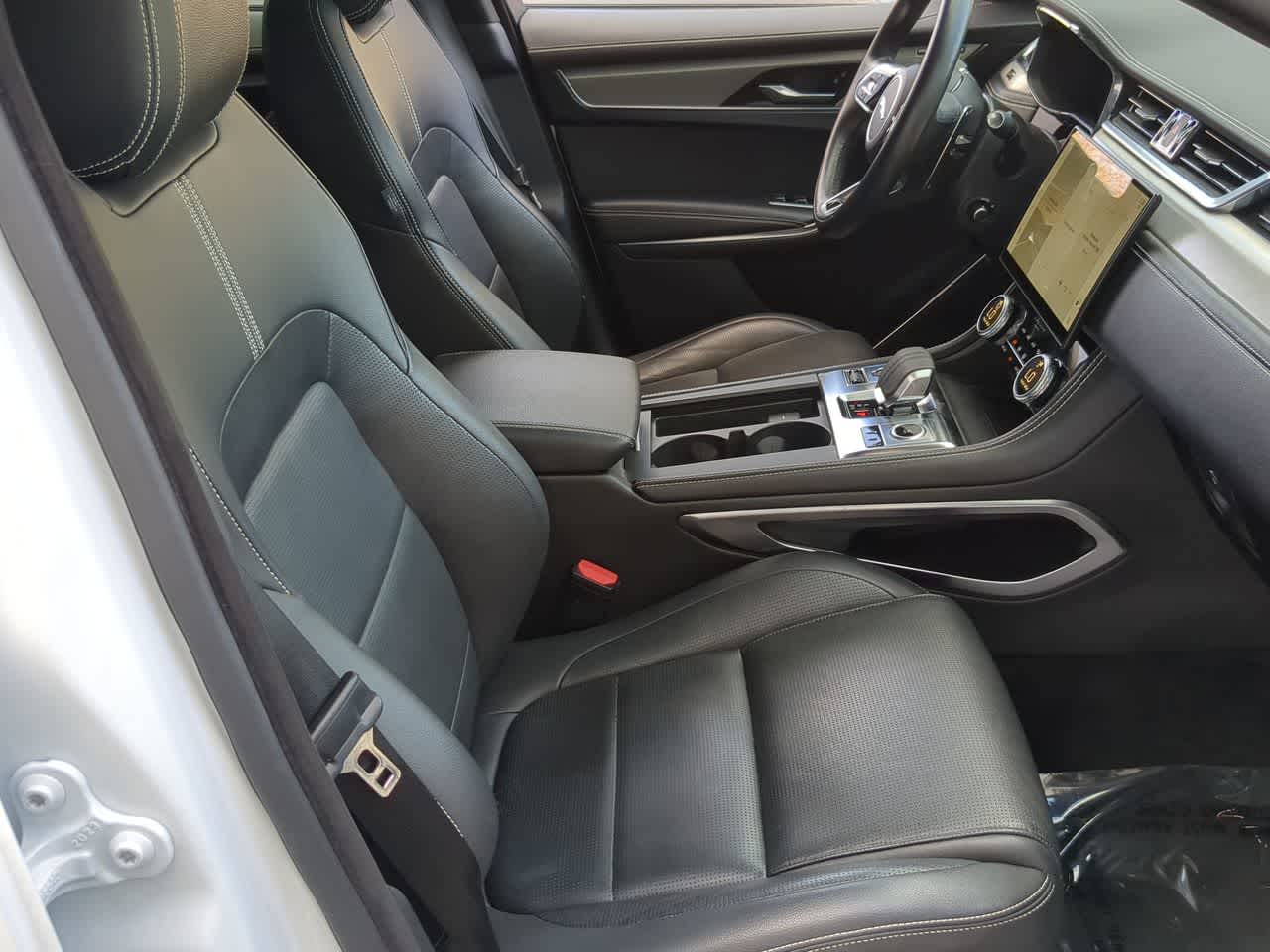 Thumbnail: 2025 Jaguar F-Pace - 22