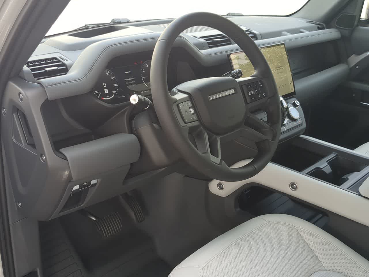 Thumbnail: 2026 Land Rover Defender - 10