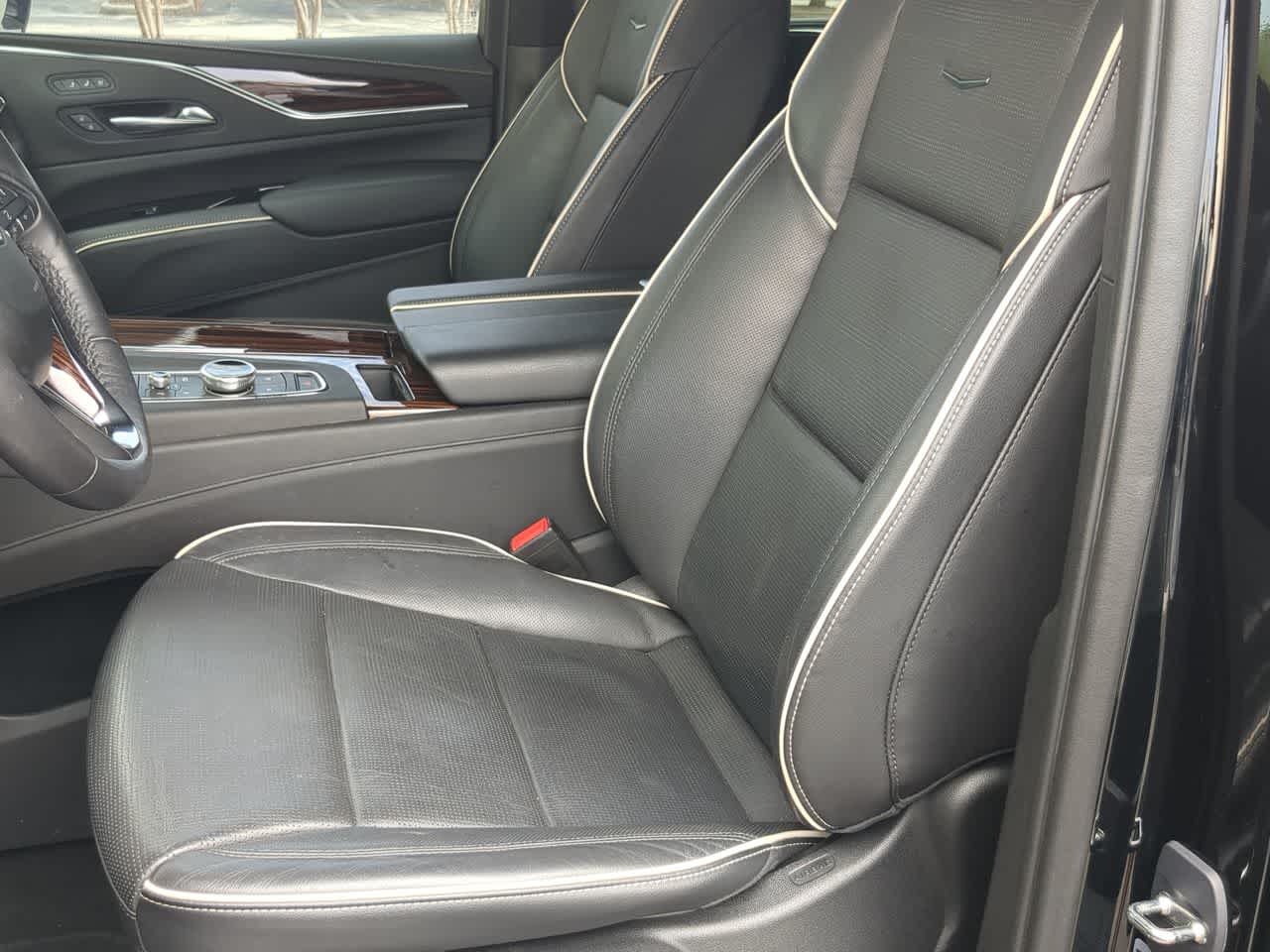 Thumbnail: 2023 Cadillac Escalade - 15