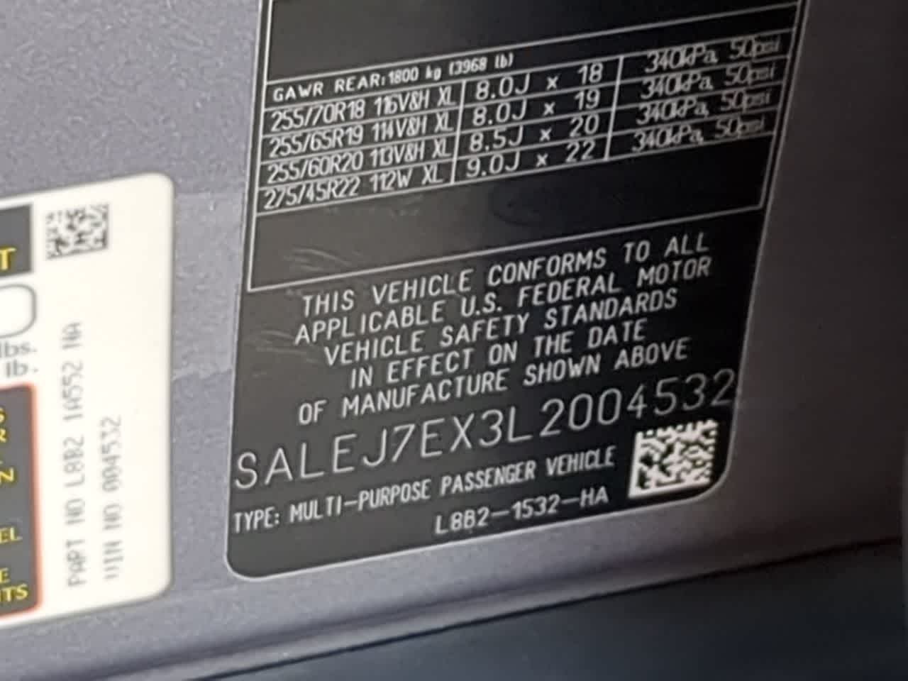 Thumbnail: 2020 Land Rover Defender - 40