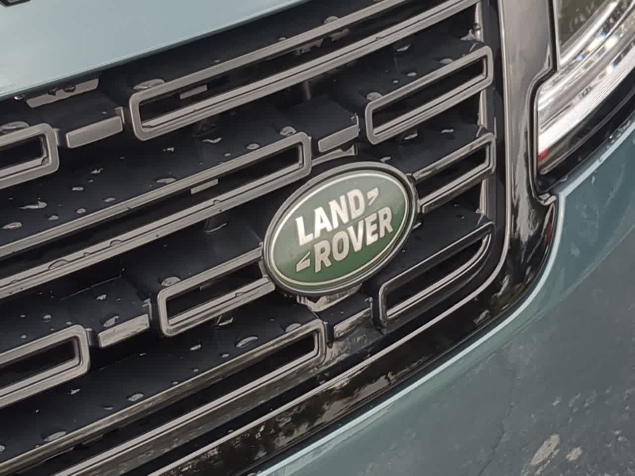 Thumbnail: 2025 Land Rover Range Rover Sport - 12