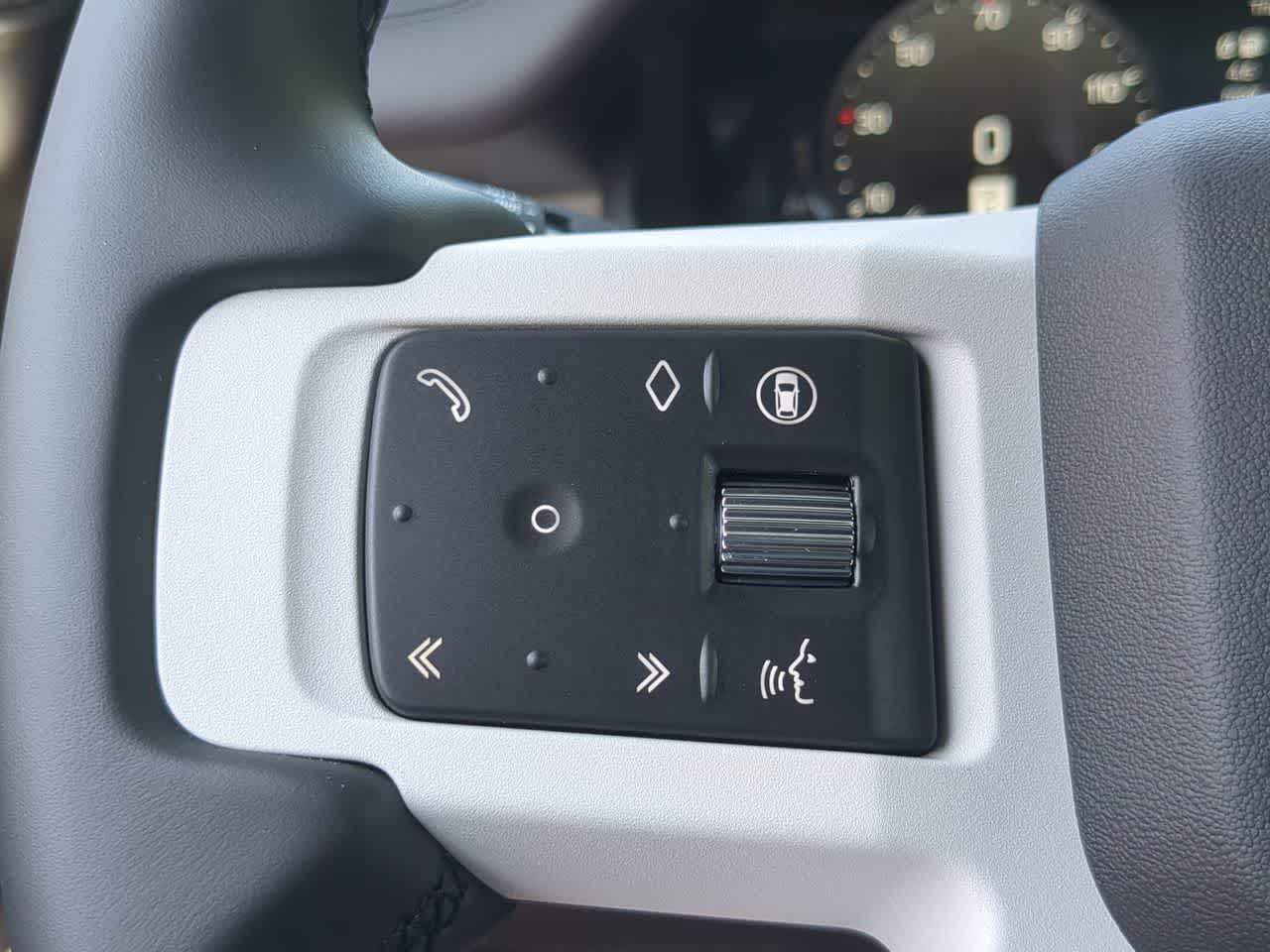 Thumbnail: 2026 Land Rover Defender - 26