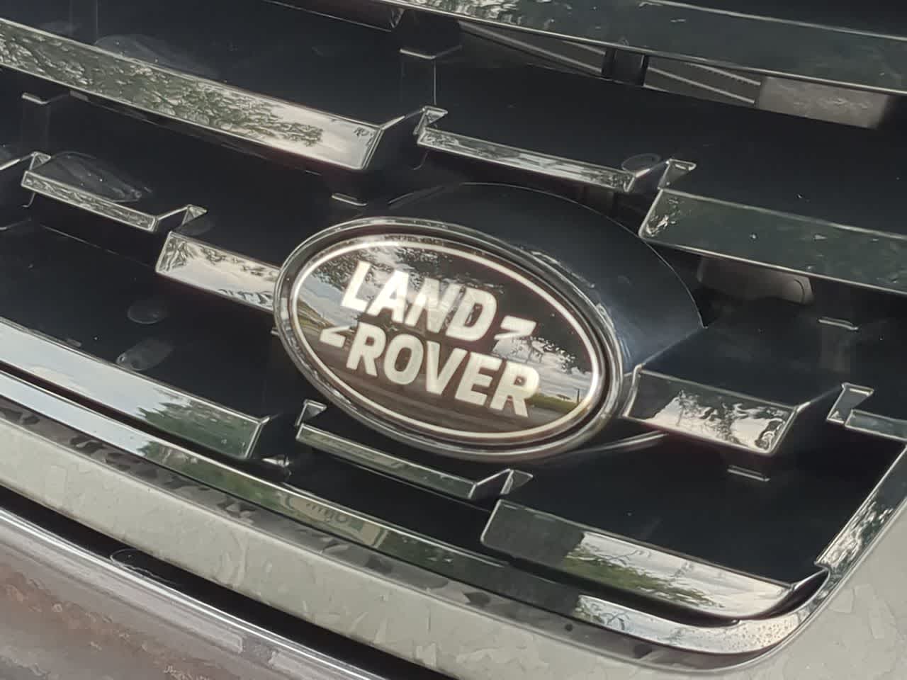 Thumbnail: 2026 Land Rover Range Rover Sport - 11