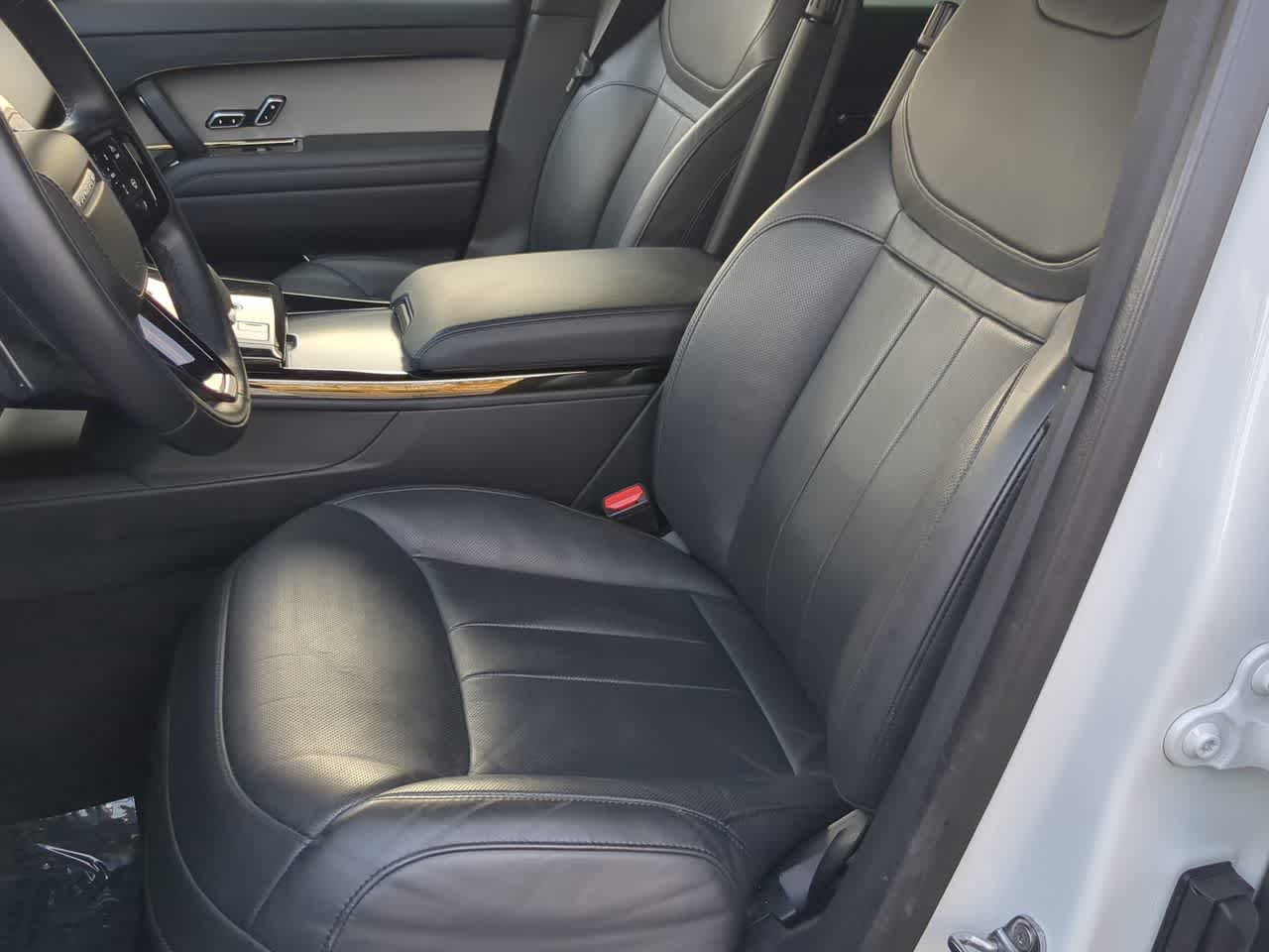 Thumbnail: 2024 Land Rover Range Rover Sport - 17