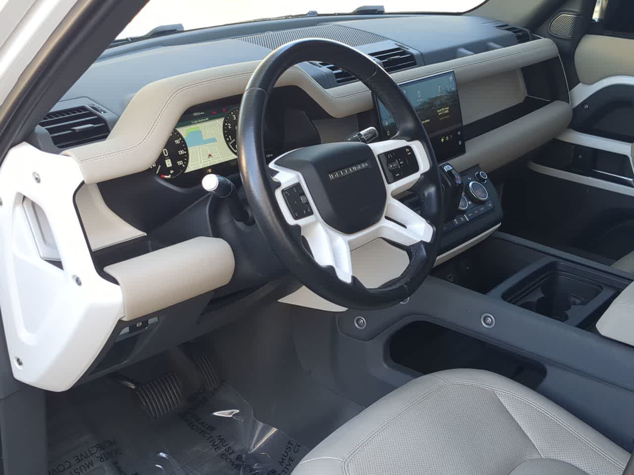 Thumbnail: 2022 Land Rover Defender - 10