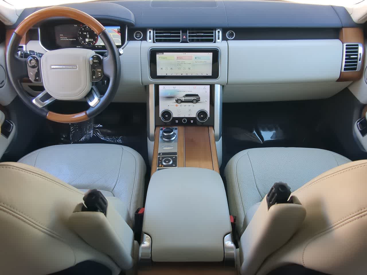 Thumbnail: 2020 Land Rover Range Rover - 16