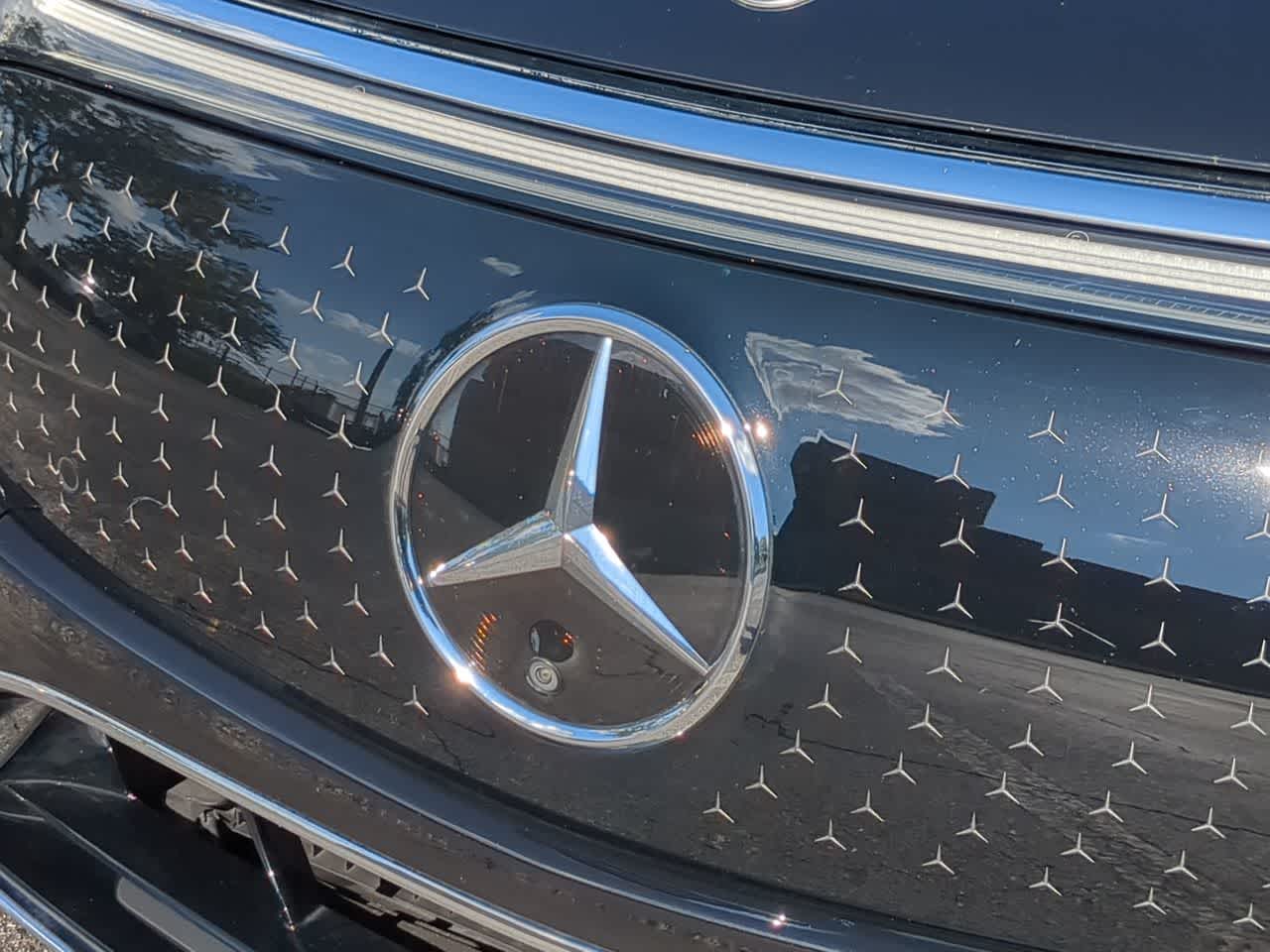 Thumbnail: 2022 Mercedes-Benz EQS - 11