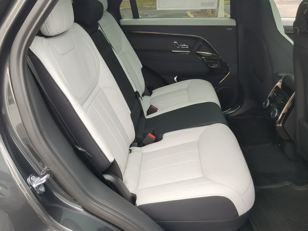 Thumbnail: 2026 Land Rover Range Rover Sport - 20