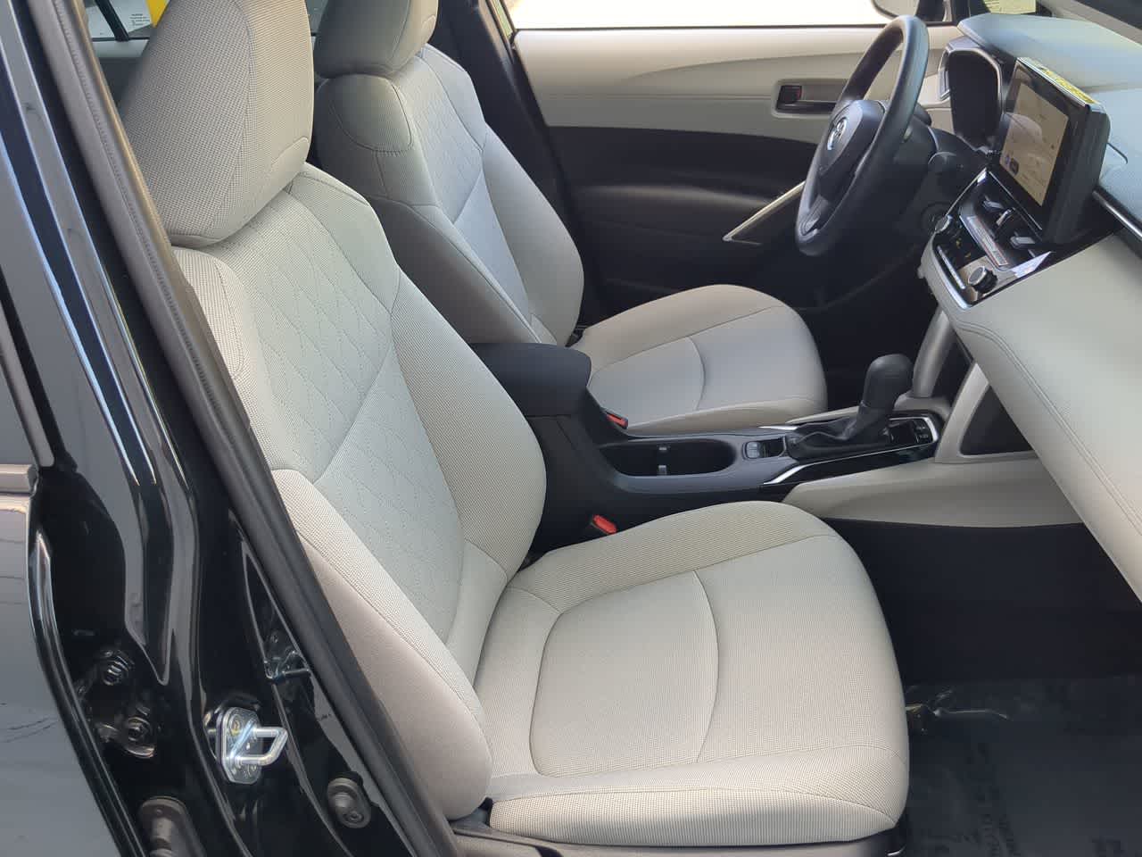 Thumbnail: 2024 Toyota Corolla Cross - 21