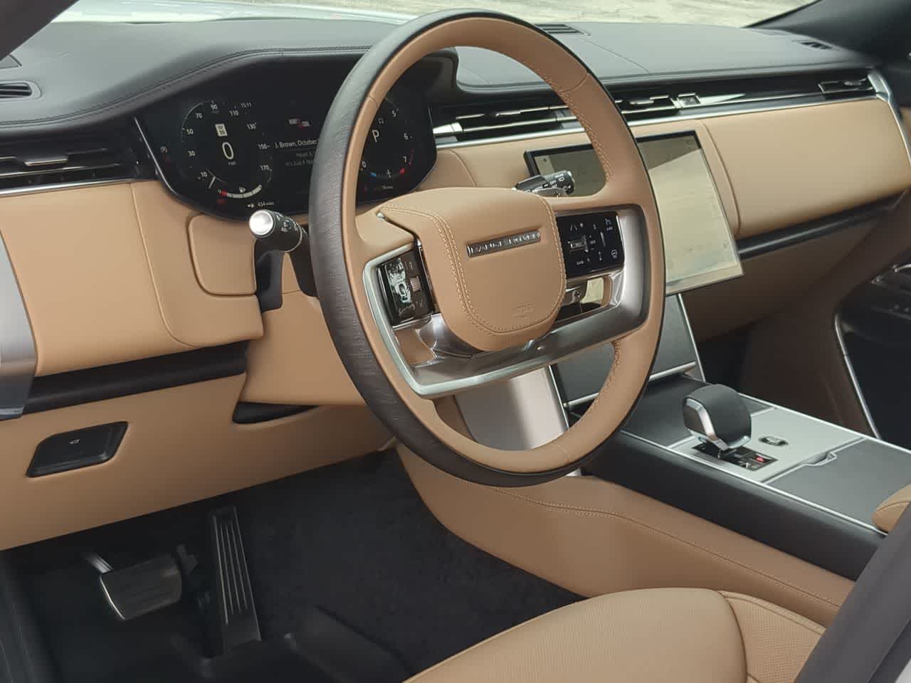 Thumbnail: 2025 Land Rover Range Rover - 10