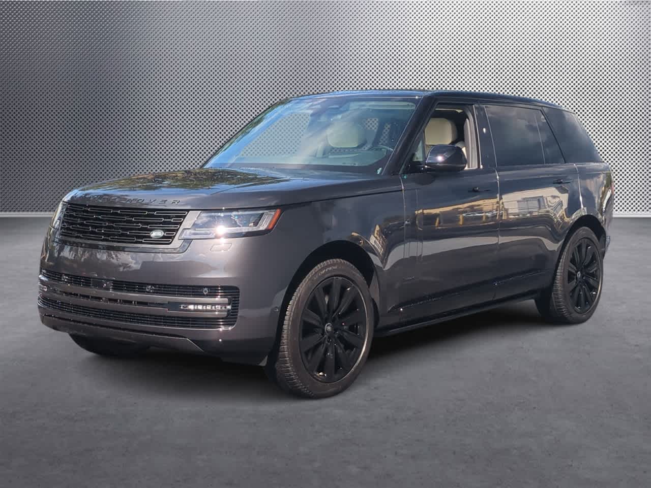 Thumbnail: 2025 Land Rover Range Rover - 4