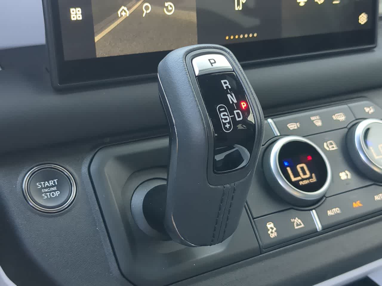 Thumbnail: 2025 Land Rover Defender - 34