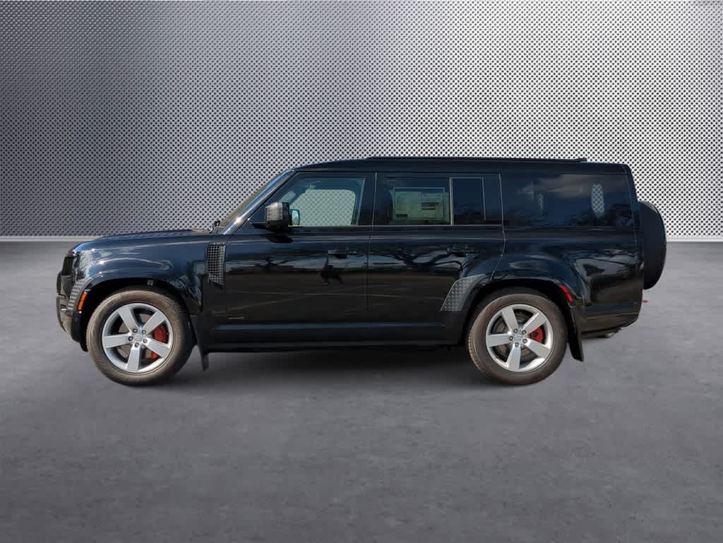 2025 Land Rover Defender 130 5
