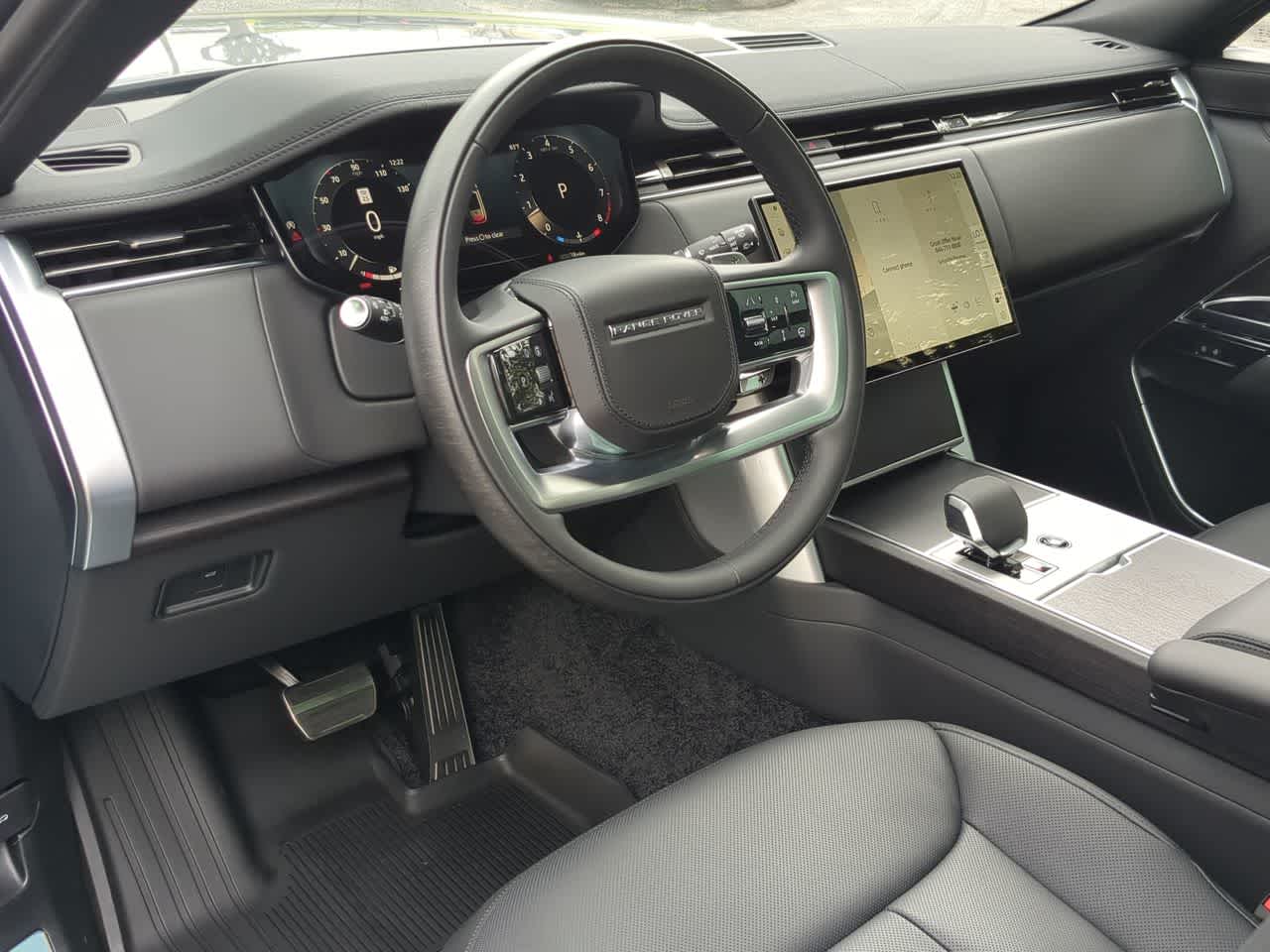 Thumbnail: 2025 Land Rover Range Rover - 10