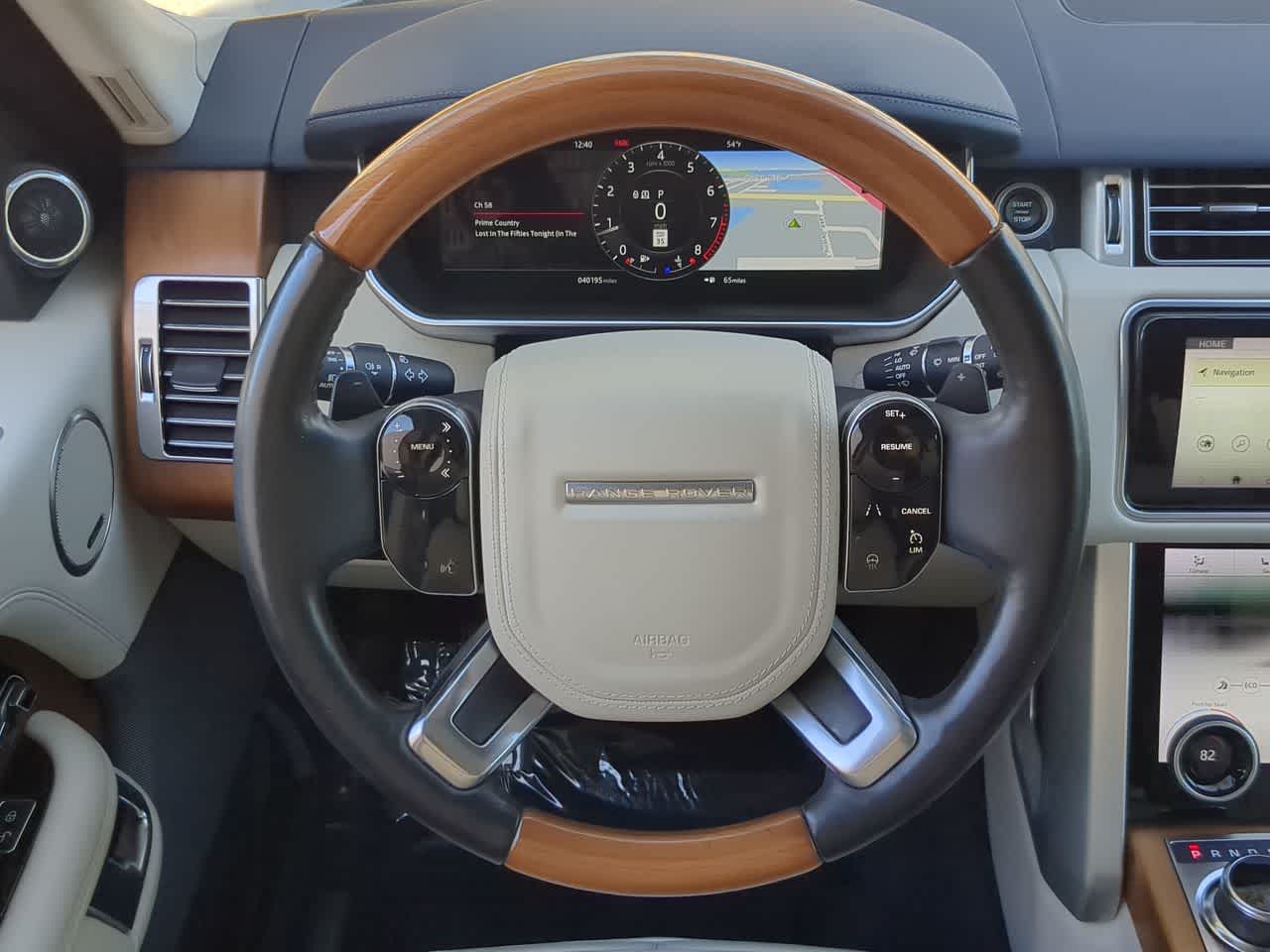 Thumbnail: 2020 Land Rover Range Rover - 25