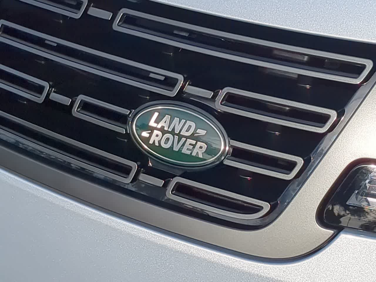 Thumbnail: 2025 Land Rover Range Rover Sport - 12