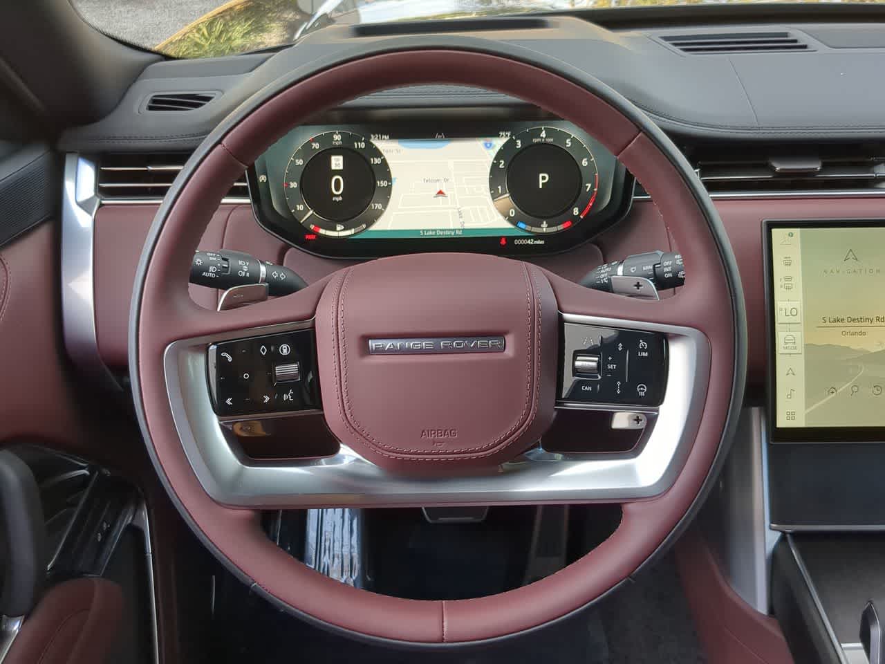 Thumbnail: 2025 Land Rover Range Rover - 24