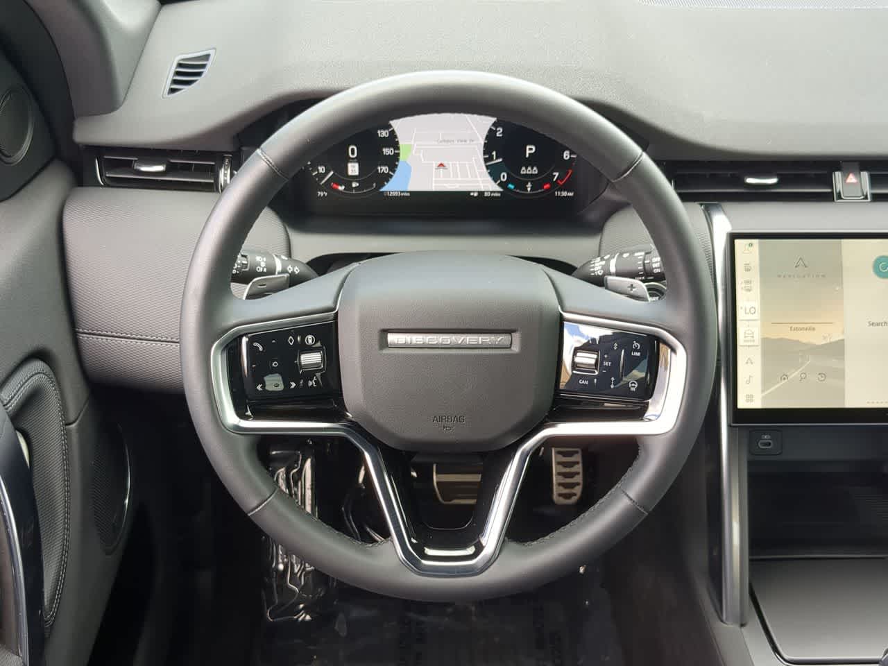 Thumbnail: 2025 Land Rover Discovery Sport - 23