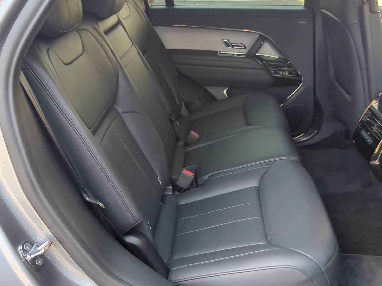 Thumbnail: 2025 Land Rover Range Rover Sport - 22