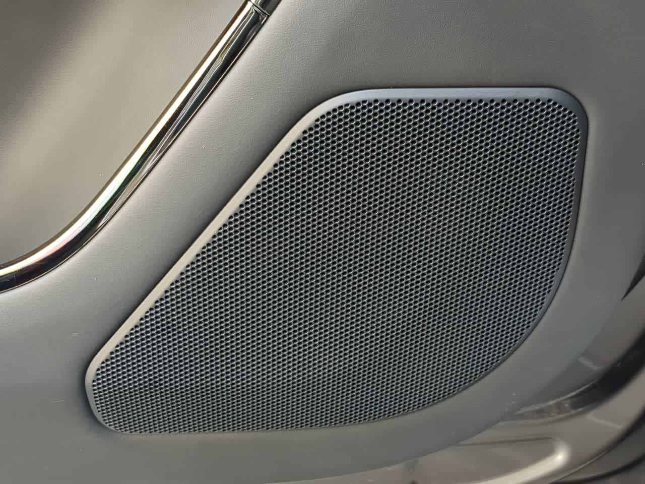 Thumbnail: 2023 Land Rover Range Rover Sport - 33