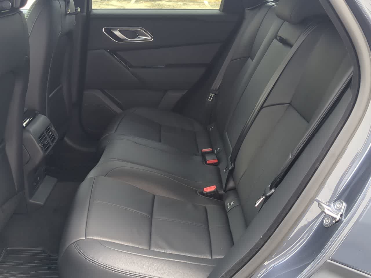 Thumbnail: 2026 Land Rover Range Rover Velar - 21