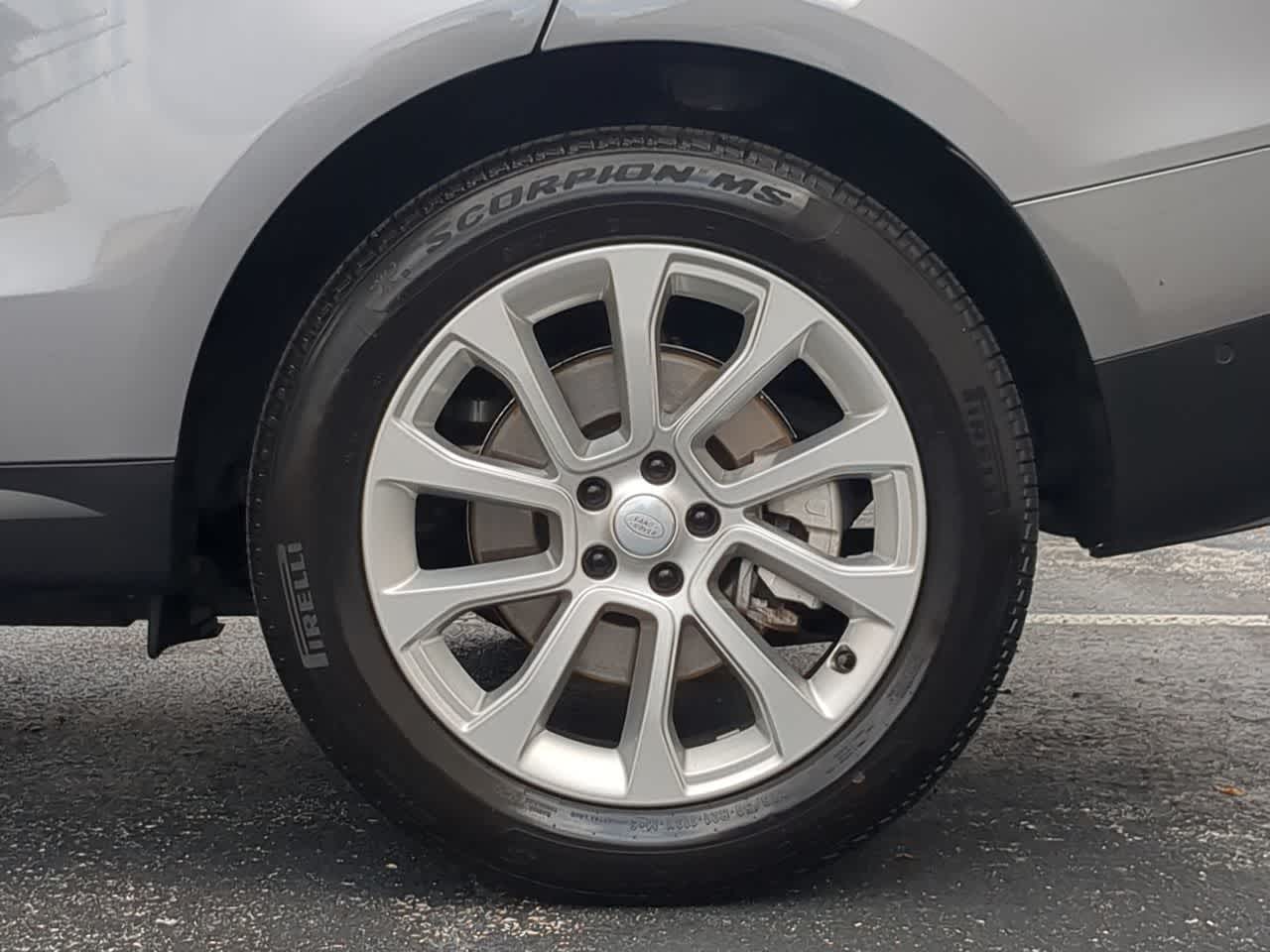 Thumbnail: 2025 Land Rover Range Rover Sport - 14