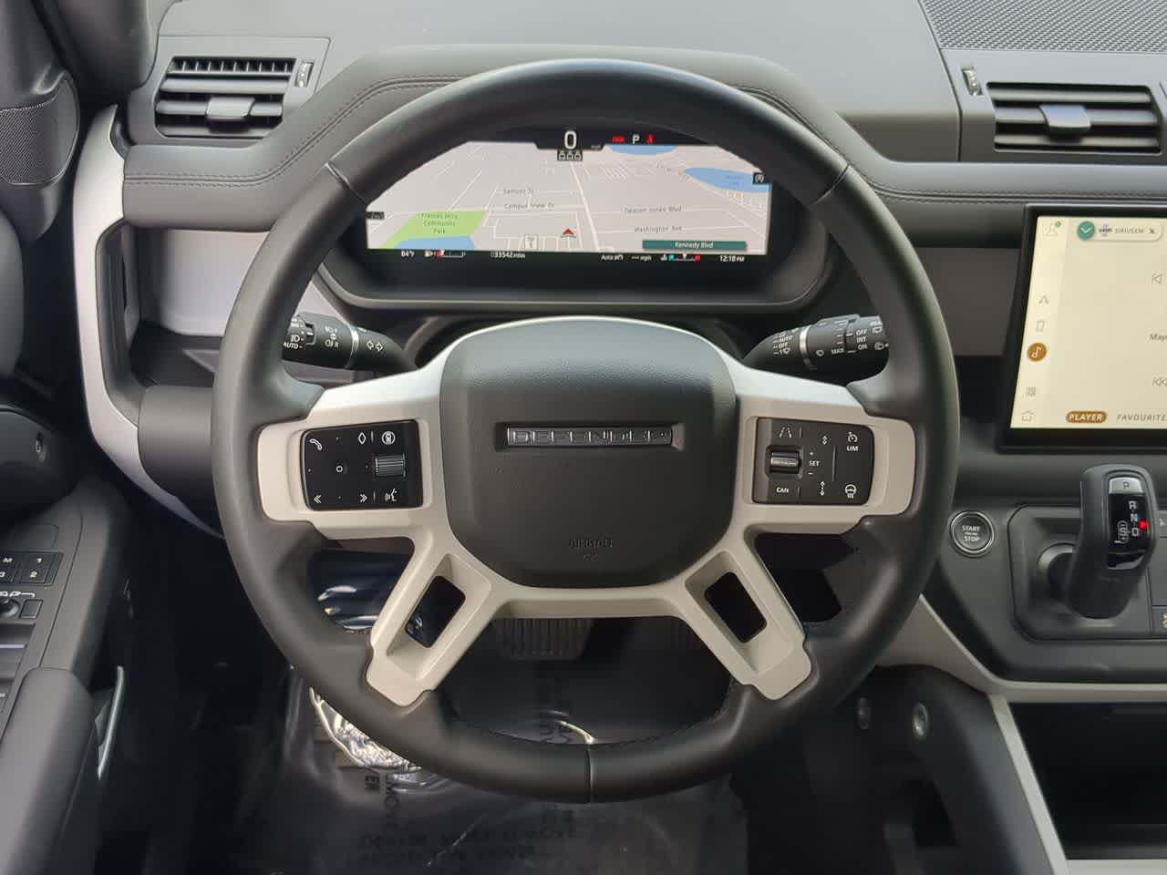 Thumbnail: 2025 Land Rover Defender - 23