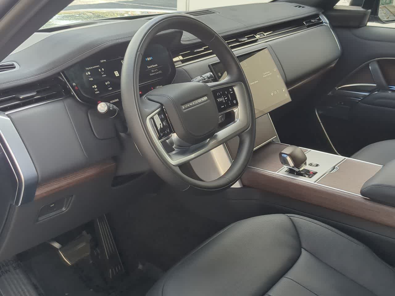 Thumbnail: 2024 Land Rover Range Rover - 10