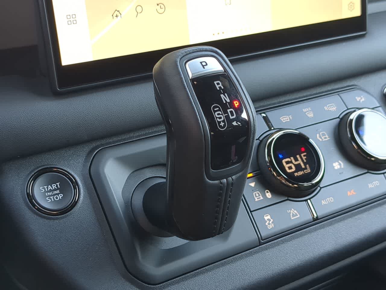 Thumbnail: 2025 Land Rover Defender - 35