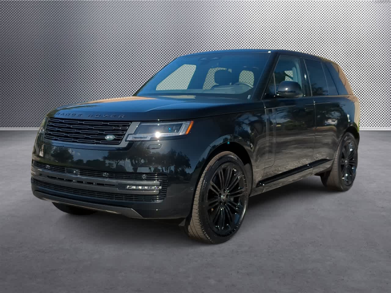 Thumbnail: 2025 Land Rover Range Rover - 4
