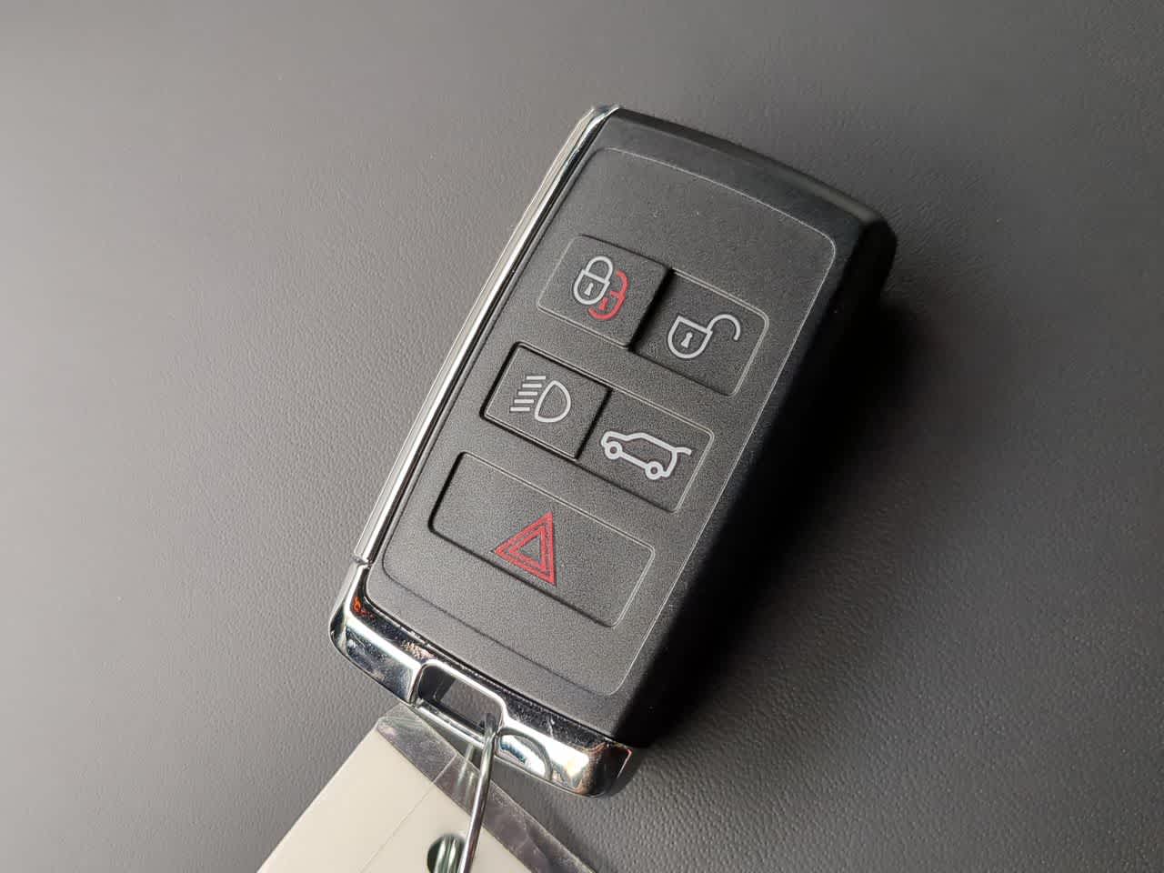 Thumbnail: 2025 Land Rover Range Rover Sport - 36