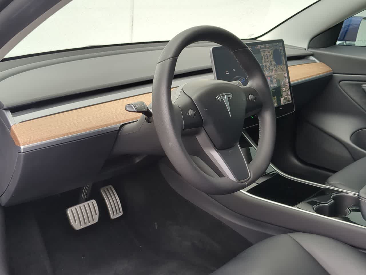 Thumbnail: 2020 Tesla Model 3 - 10