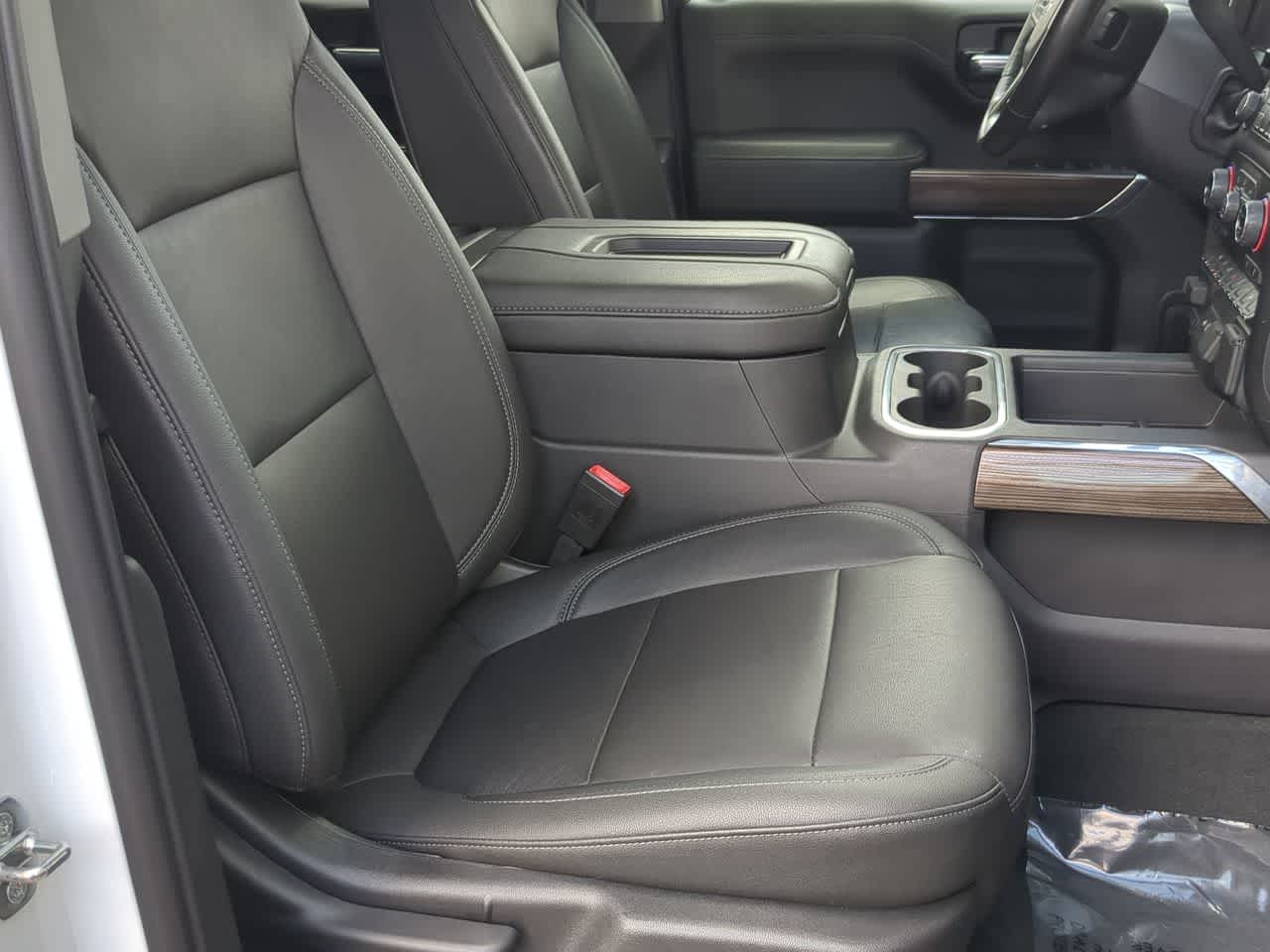 Thumbnail: 2021 Chevrolet Silverado 1500 - 22