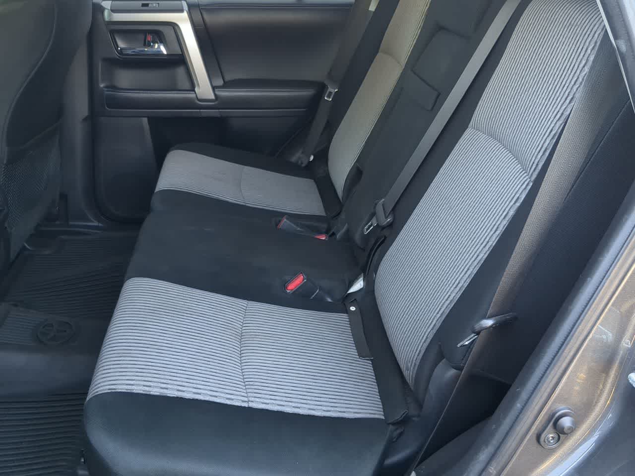 Thumbnail: 2016 Toyota 4Runner - 19