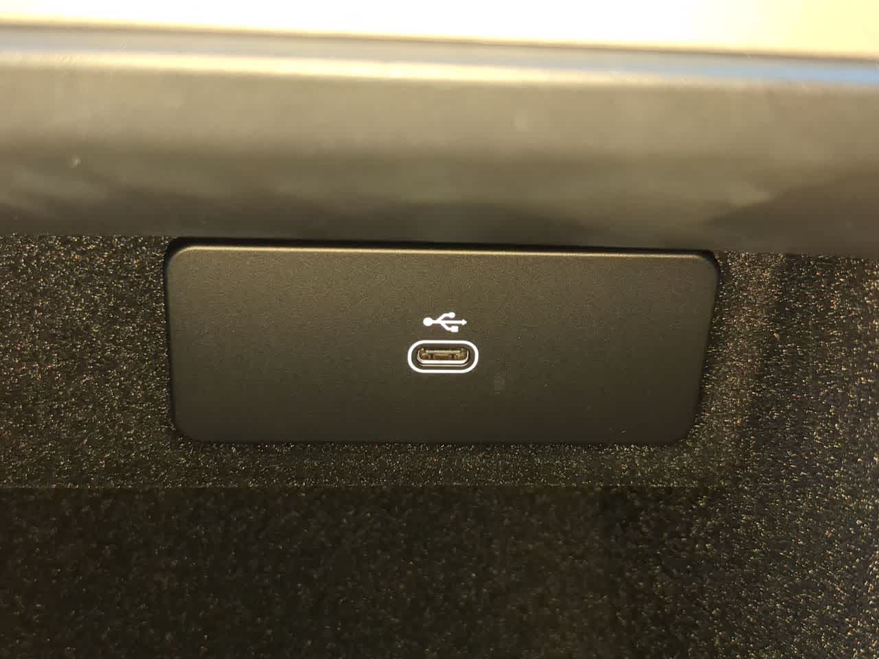 Thumbnail: 2025 Land Rover Range Rover - 33