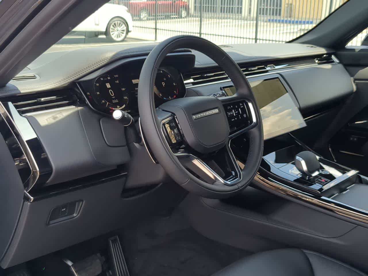 Thumbnail: 2026 Land Rover Range Rover Sport - 10