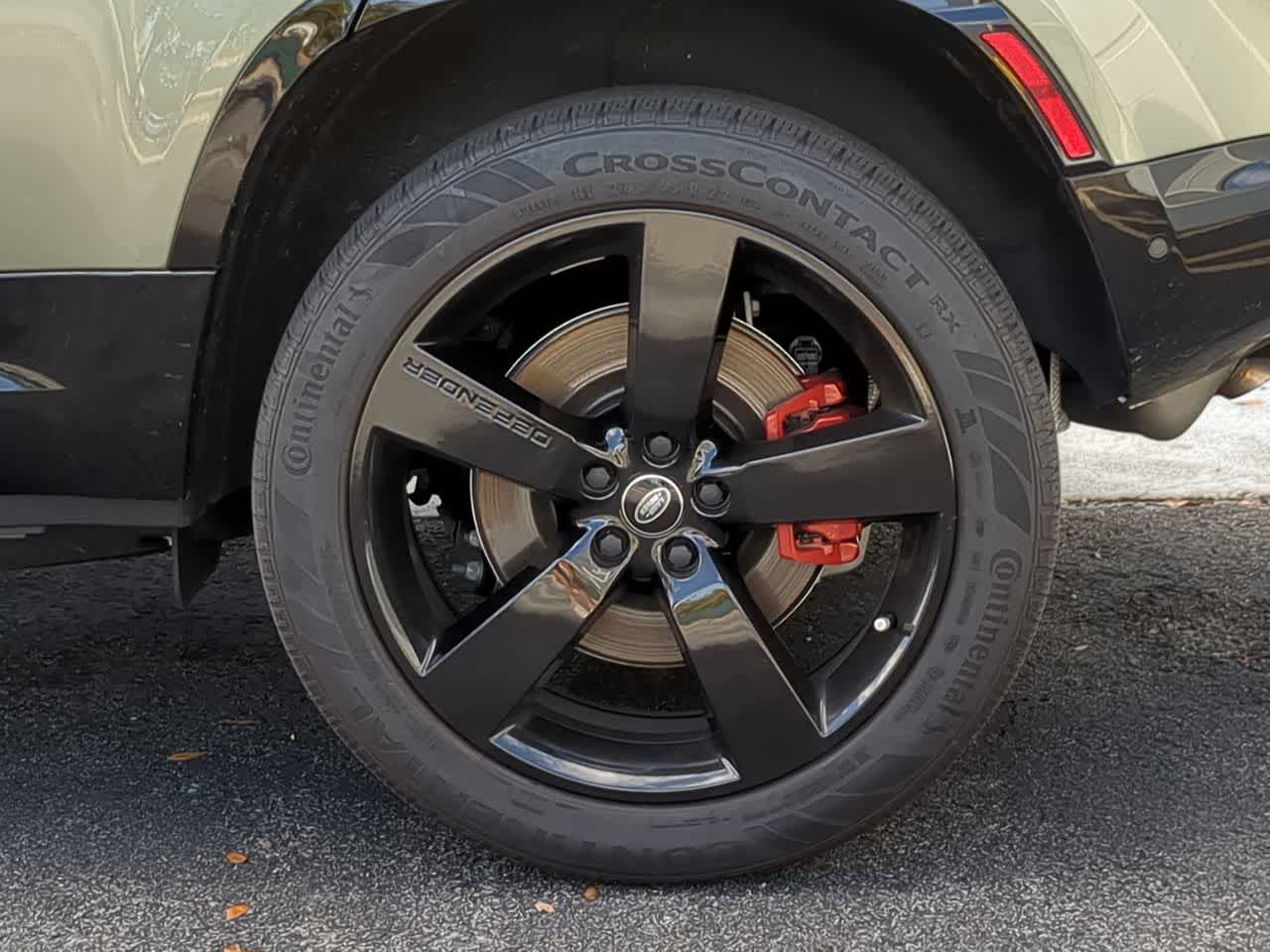 Thumbnail: 2024 Land Rover Defender - 14