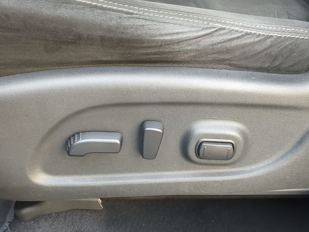 Thumbnail: 2018 Nissan Murano - 17