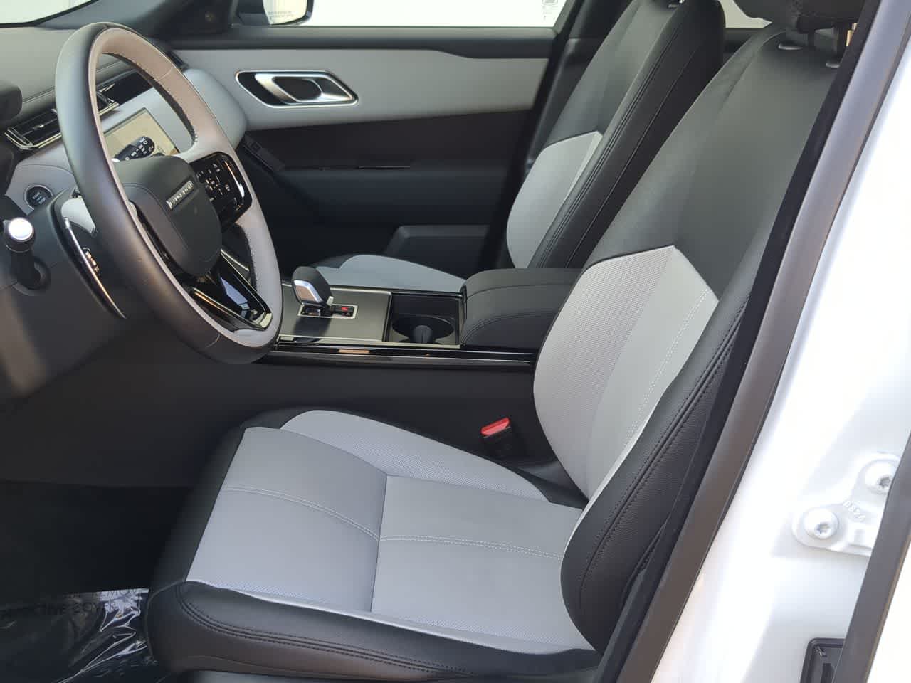 Thumbnail: 2026 Land Rover Range Rover Velar - 16