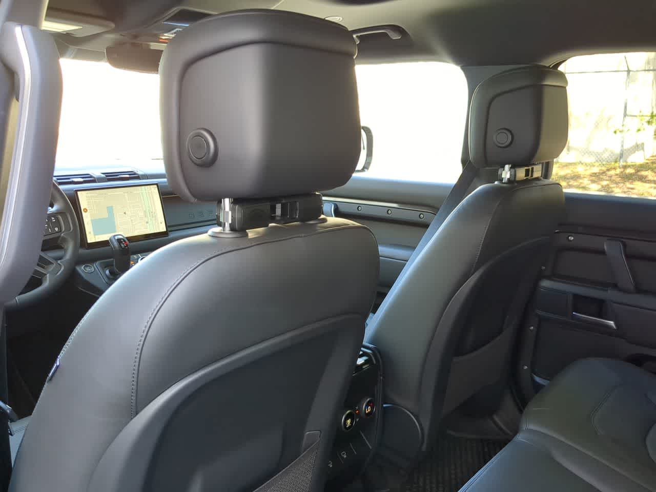 Thumbnail: 2025 Land Rover Defender - 19