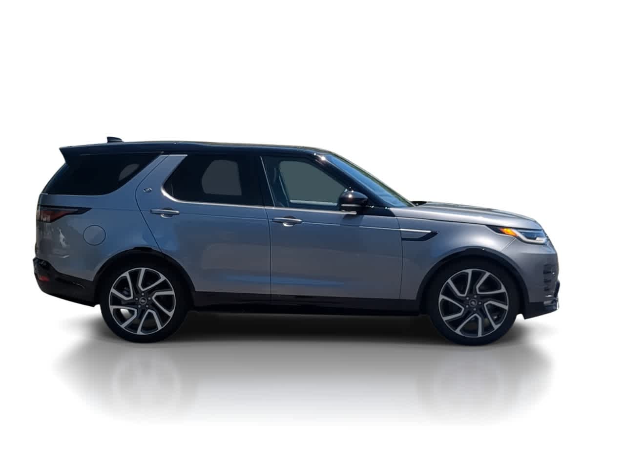 Thumbnail: 2025 Land Rover Discovery - 9