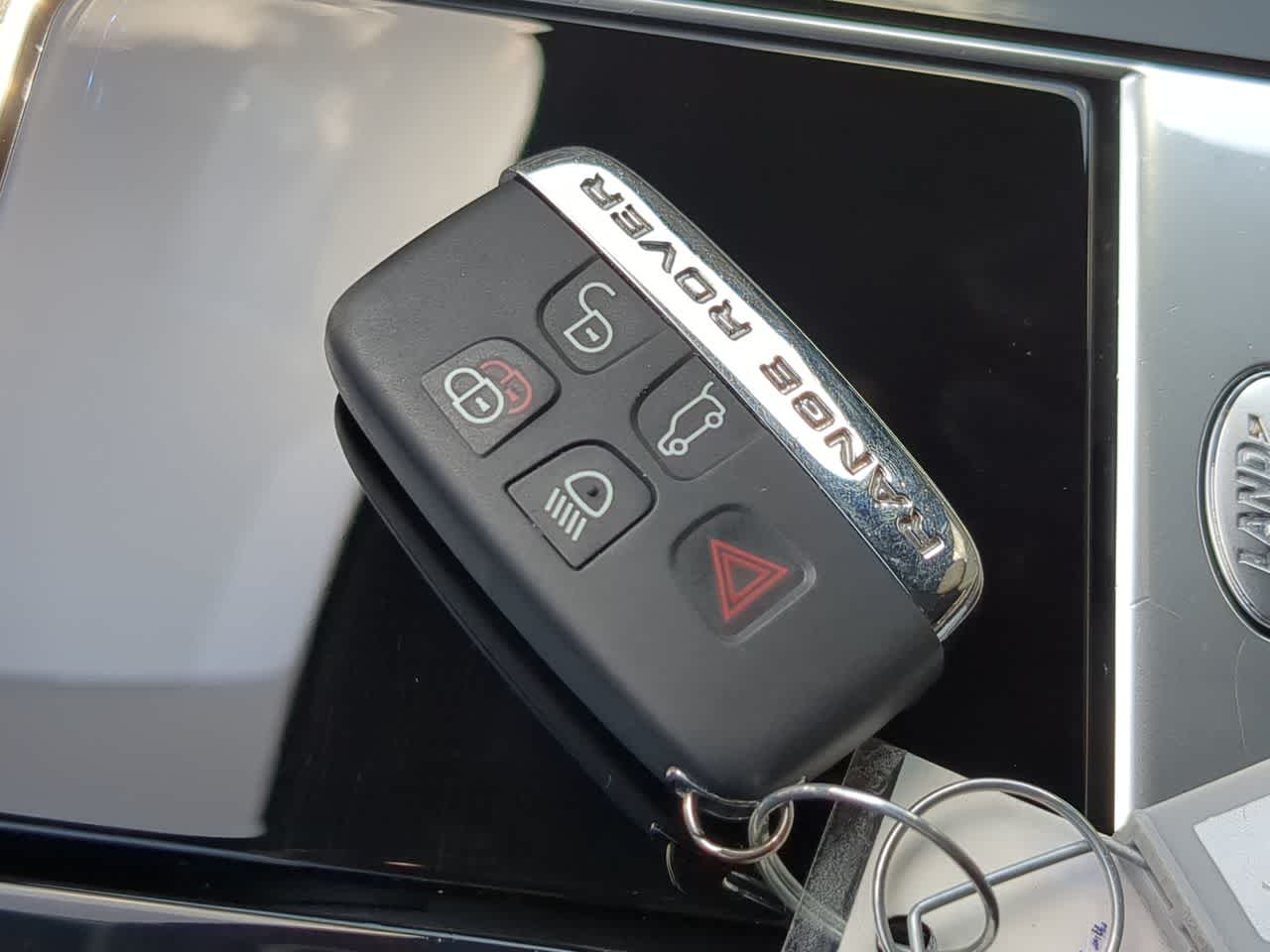 Thumbnail: 2020 Land Rover Range Rover Velar - 36