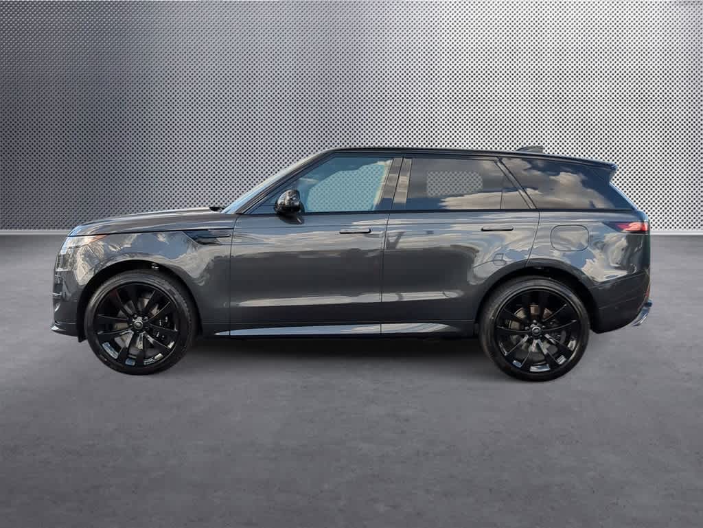 Thumbnail: 2025 Land Rover Range Rover Sport - 5