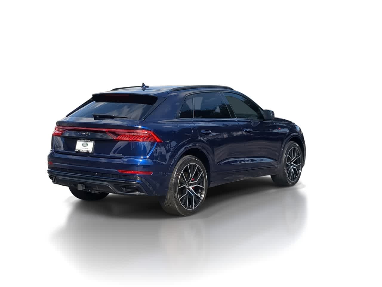 Thumbnail: 2021 Audi Q8 - 8