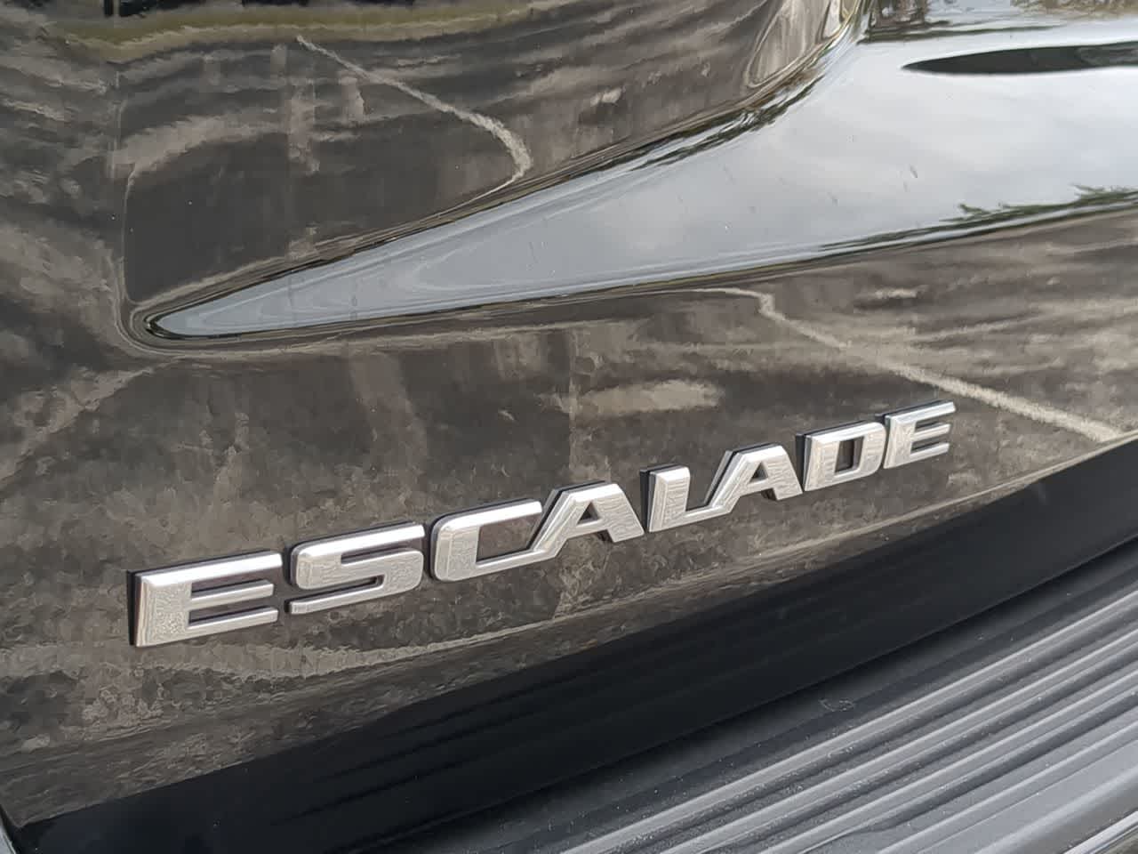 Thumbnail: 2023 Cadillac Escalade - 12
