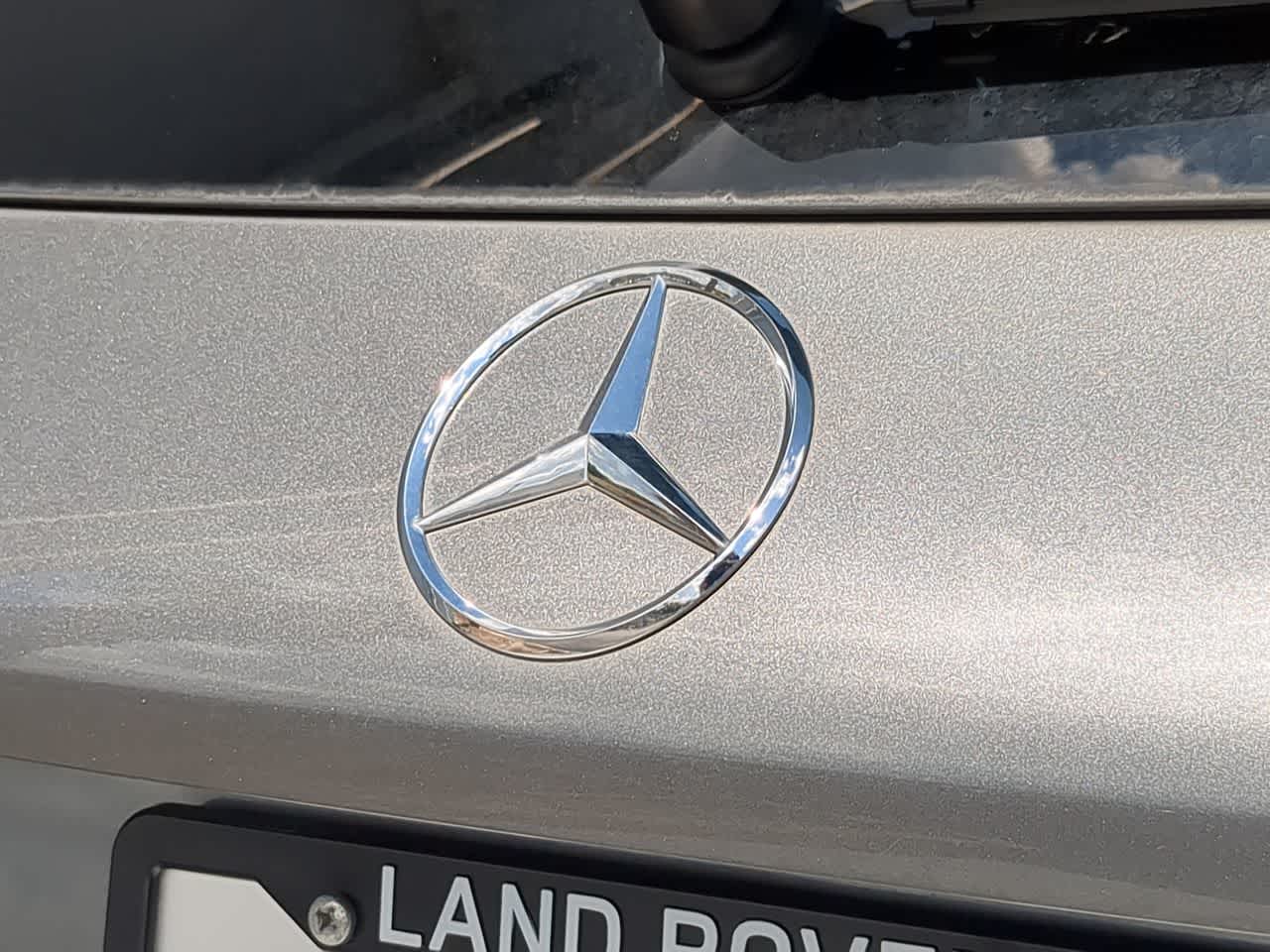 Thumbnail: 2016 Mercedes-Benz GLC - 11
