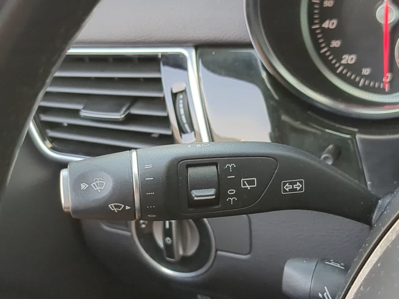 Thumbnail: 2019 Mercedes-Benz GLS - 27