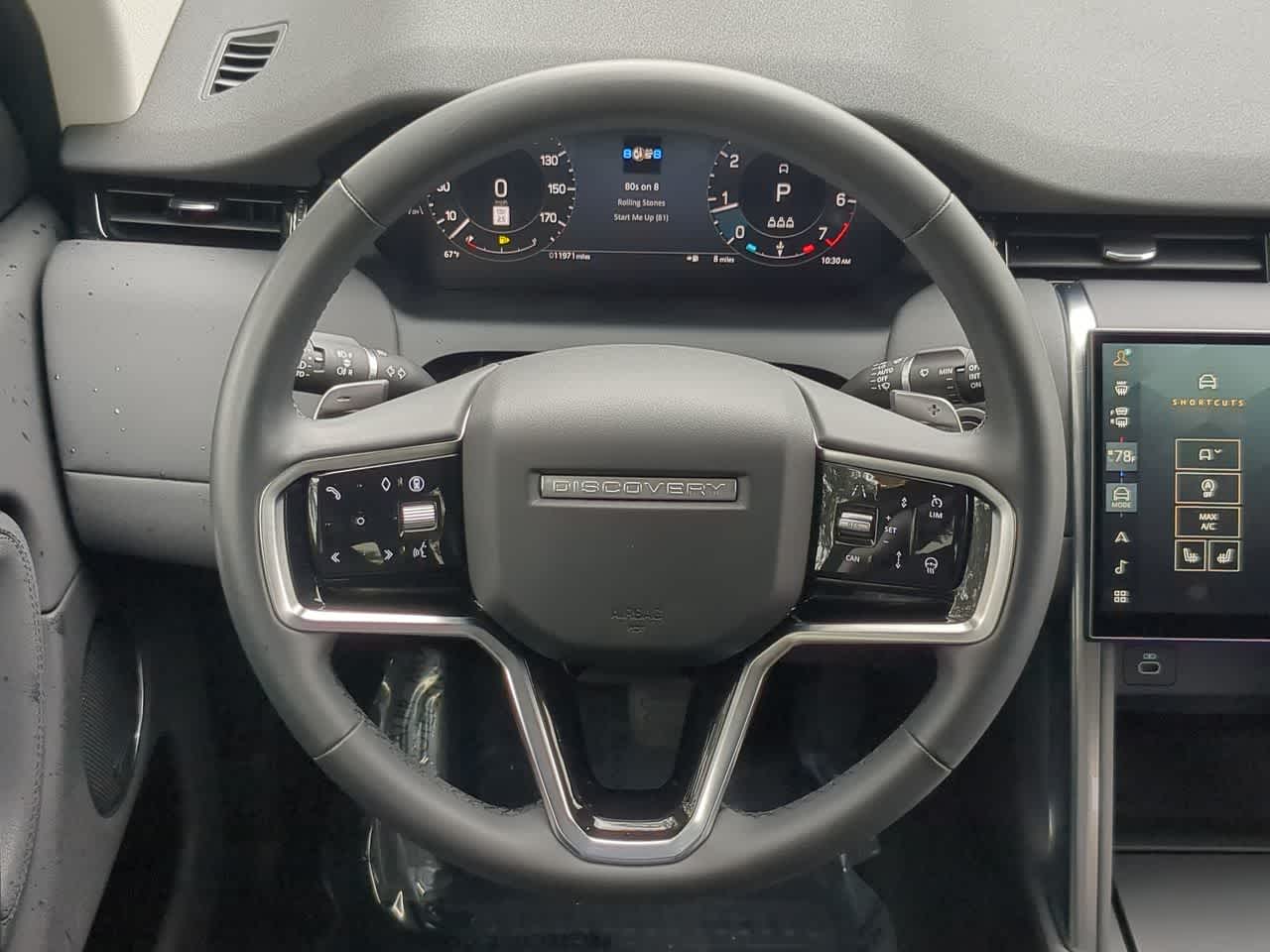 Thumbnail: 2025 Land Rover Discovery Sport - 21