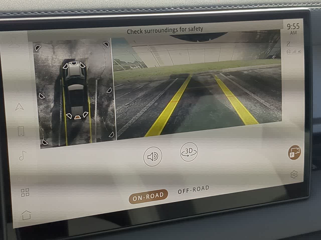 Thumbnail: 2025 Land Rover Defender - 32